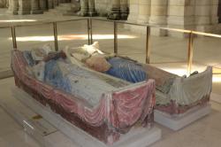 Gisants d'Aliénor d'Aquitaine et d'Henri II Plantagenêt - Abbaye de Fontevraud