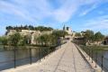 Vue panoramique du palais des papes depuis le pont d'Avignon